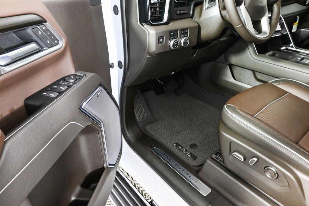 new 2025 GMC Sierra 2500 car, priced at $85,254