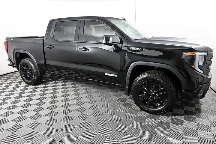 new 2025 GMC Sierra 1500 car, priced at $58,105