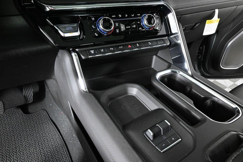 new 2025 GMC Sierra 2500 car, priced at $86,014