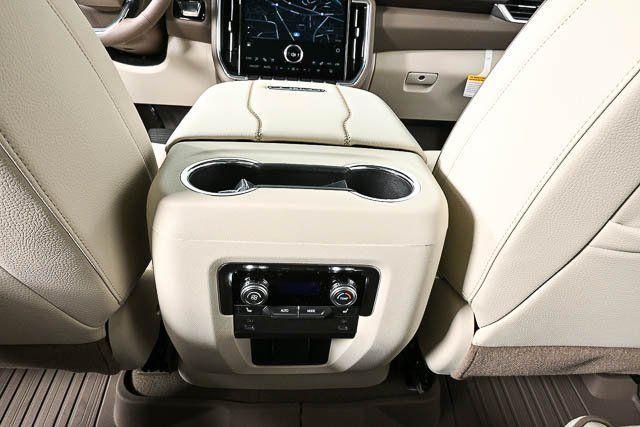 new 2025 GMC Yukon car, priced at $89,254
