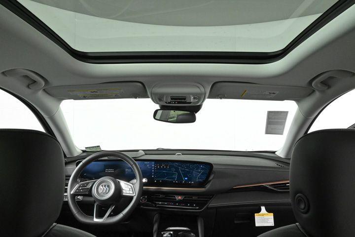 new 2025 Buick Envision car, priced at $40,235