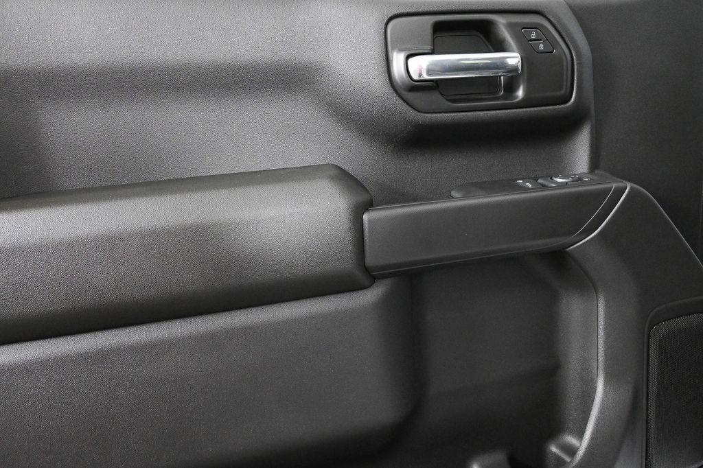 new 2025 GMC Sierra 1500 car, priced at $38,190
