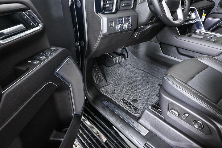 new 2025 GMC Sierra 2500 car, priced at $104,968