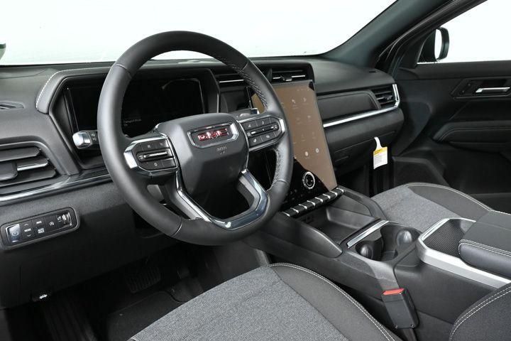 new 2025 GMC Terrain car, priced at $30,890