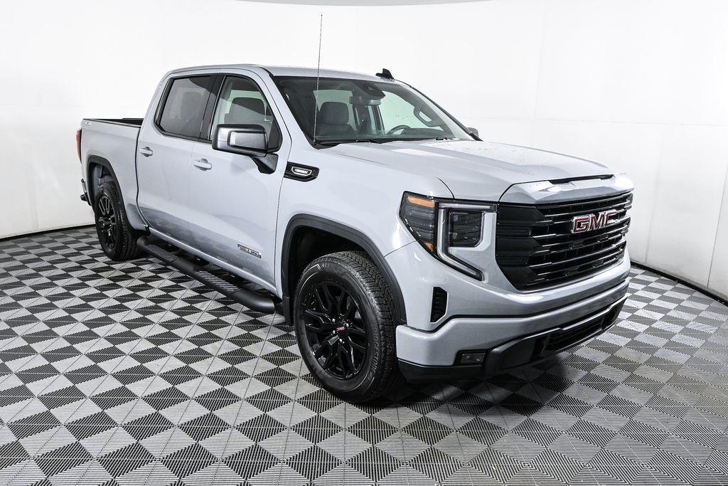 new 2024 GMC Sierra 1500 car, priced at $48,235