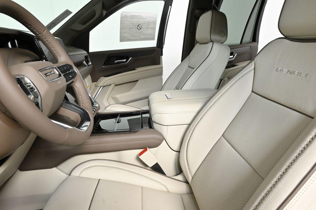 new 2025 GMC Yukon car, priced at $89,854