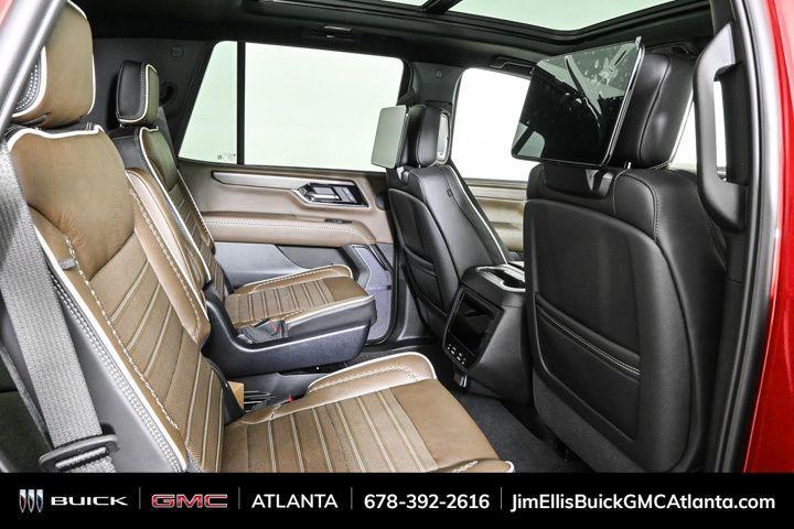 used 2025 GMC Yukon car, priced at $105,988