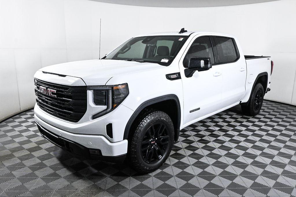 new 2025 GMC Sierra 1500 car, priced at $55,705