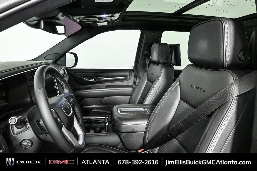 used 2023 GMC Yukon car, priced at $66,477