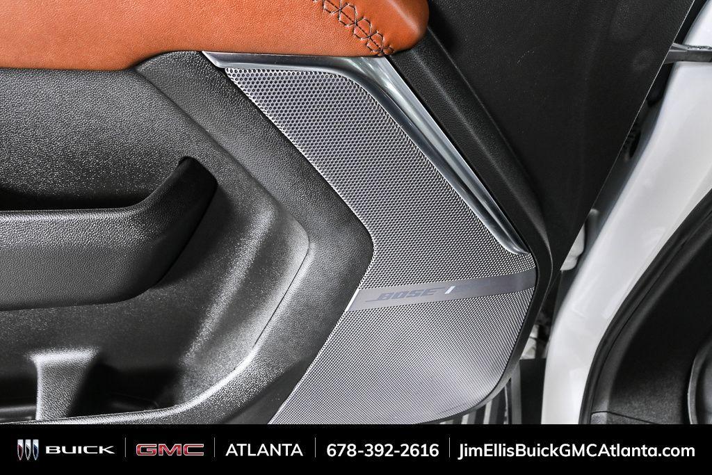 used 2023 GMC Yukon car, priced at $77,624