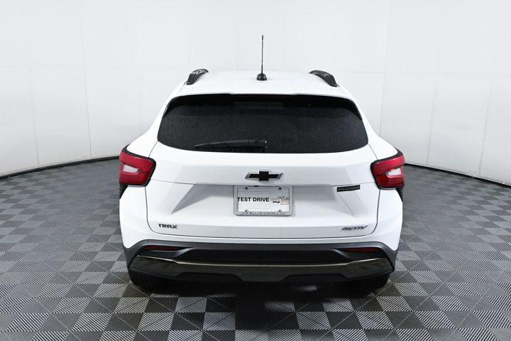 used 2025 Chevrolet Trax car, priced at $25,988