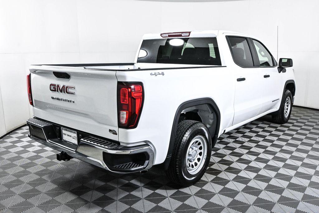 new 2024 GMC Sierra 1500 car, priced at $41,980