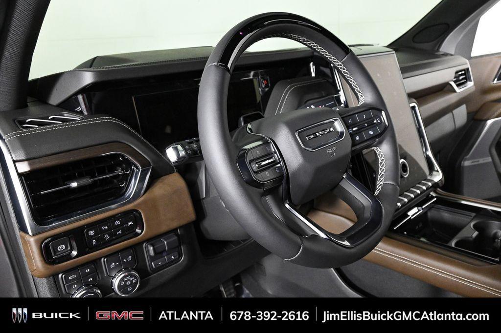 used 2025 GMC Yukon car, priced at $112,989