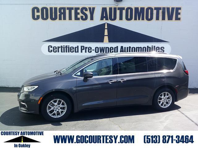 used 2021 Chrysler Pacifica car, priced at $23,468