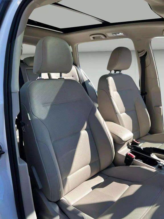 used 2015 Volkswagen Golf SportWagen car, priced at $10,390