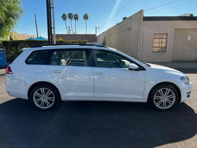 used 2015 Volkswagen Golf SportWagen car, priced at $12,490