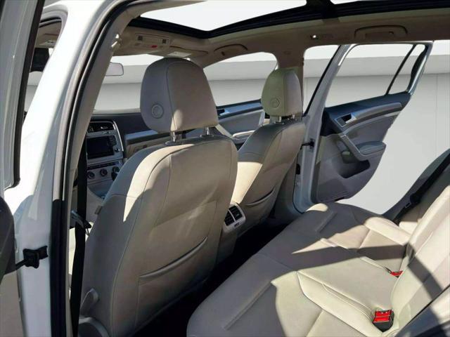 used 2015 Volkswagen Golf SportWagen car, priced at $10,390