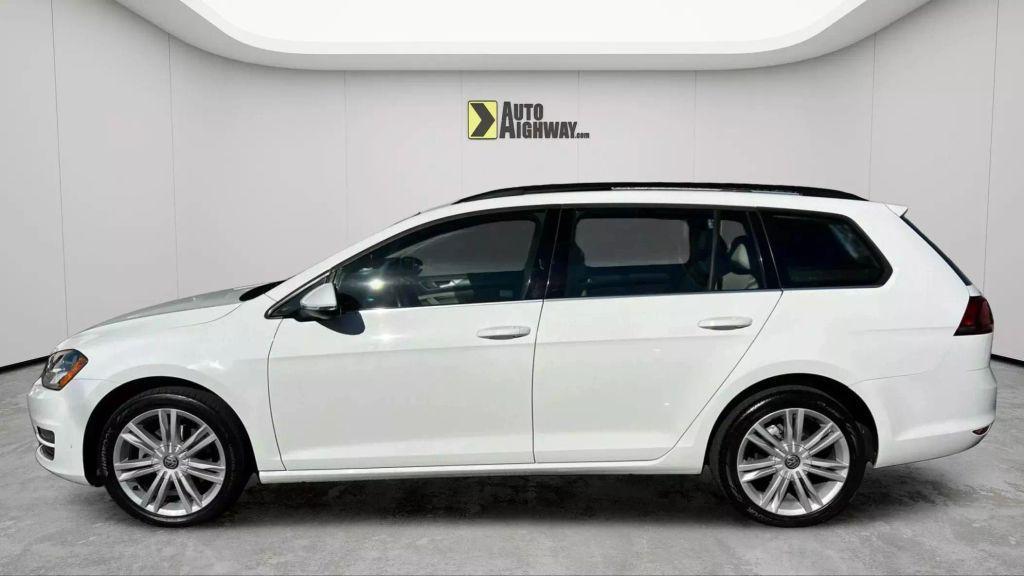 used 2015 Volkswagen Golf SportWagen car, priced at $9,900