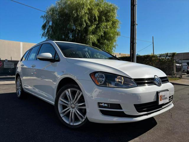 used 2015 Volkswagen Golf SportWagen car, priced at $12,490