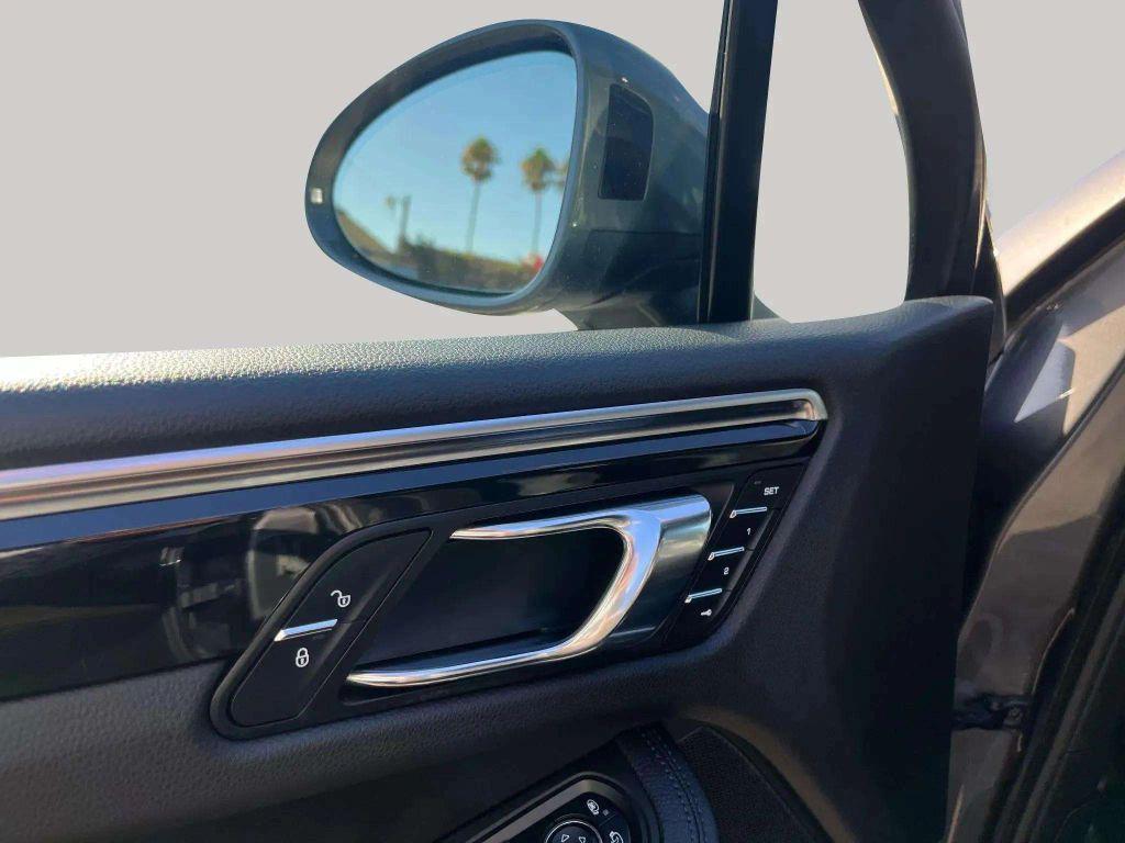 used 2016 Porsche Macan car, priced at $20,990