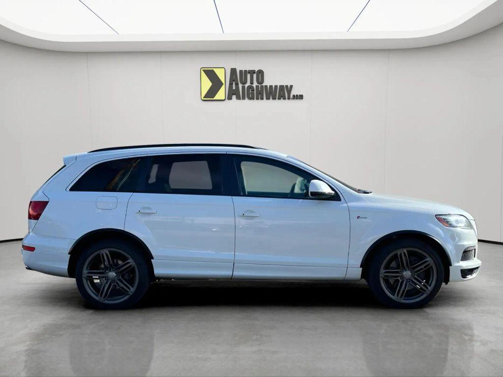 used 2015 Audi Q7 car, priced at $9,900