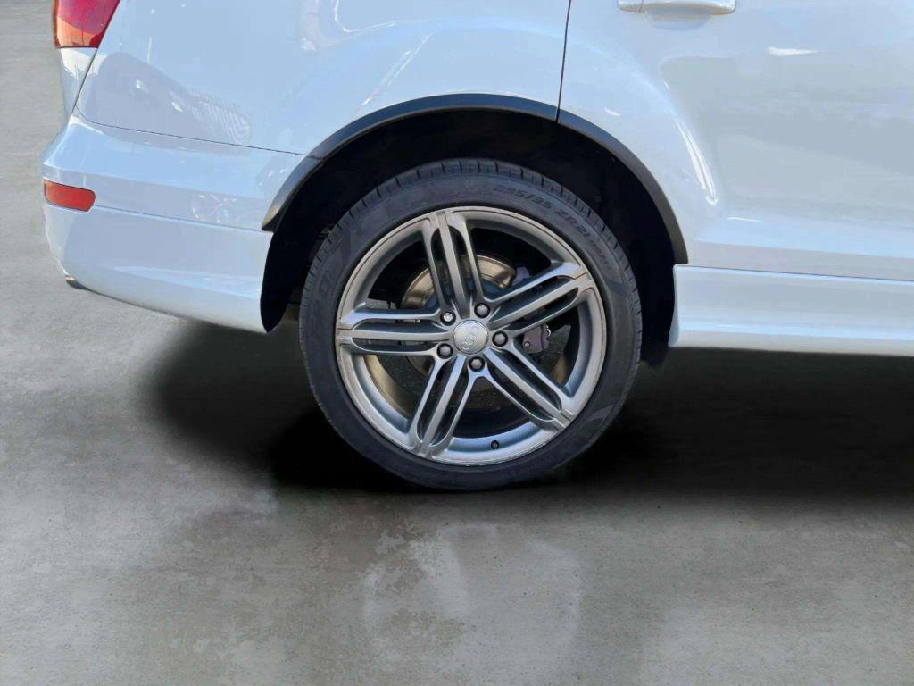used 2015 Audi Q7 car, priced at $9,900