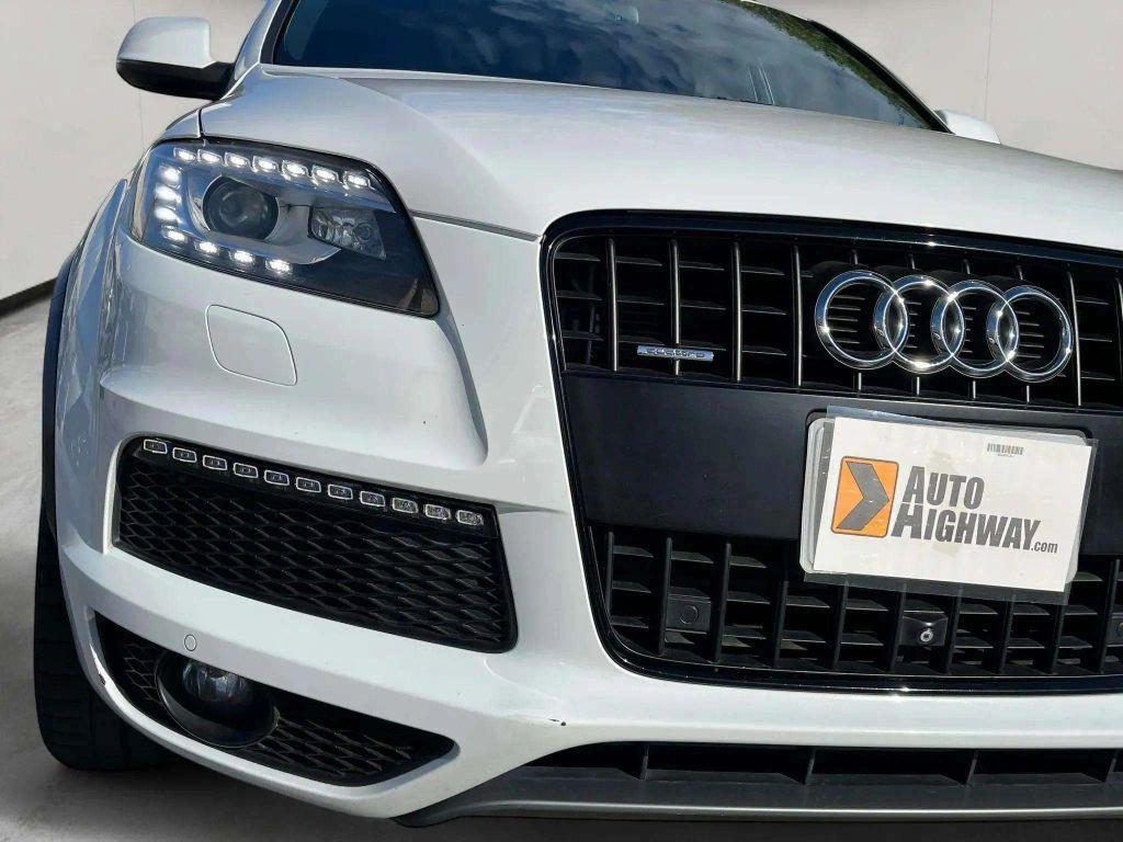 used 2015 Audi Q7 car, priced at $9,900
