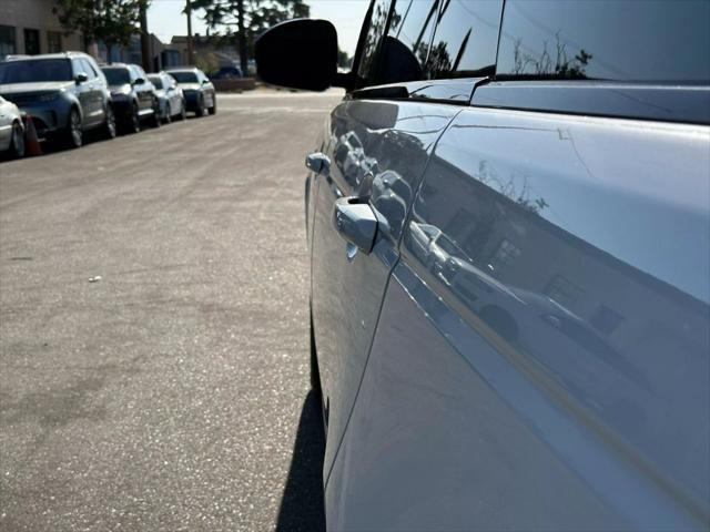 used 2018 Land Rover Range Rover car, priced at $28,990