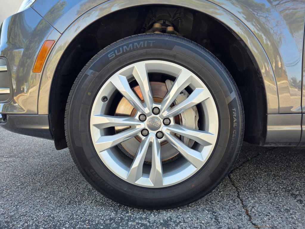 used 2019 Audi Q7 car, priced at $12,999