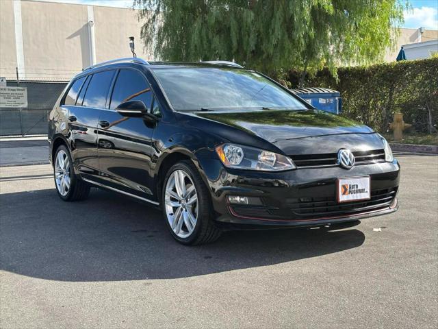 used 2015 Volkswagen Golf SportWagen car, priced at $15,990