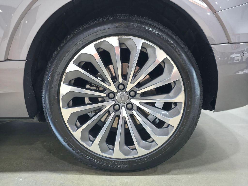used 2019 Audi e-tron car