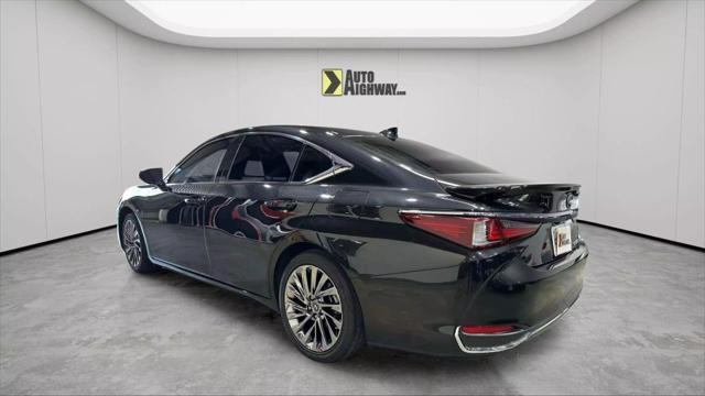 used 2024 Lexus ES 300h car, priced at $36,990
