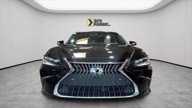 used 2024 Lexus ES 300h car, priced at $36,990