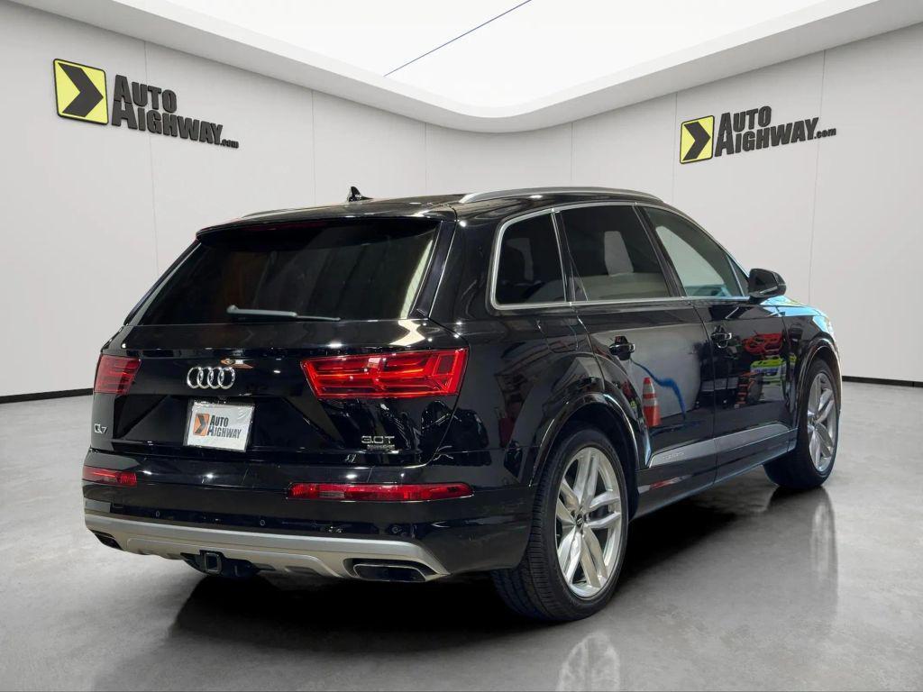 used 2018 Audi Q7 car, priced at $19,990
