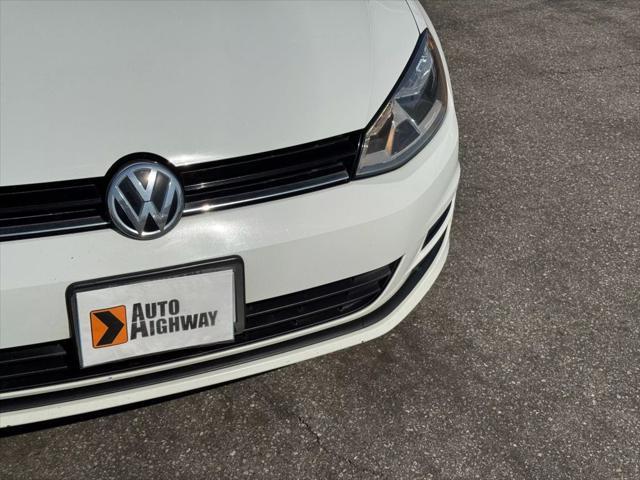 used 2015 Volkswagen Golf SportWagen car, priced at $7,890