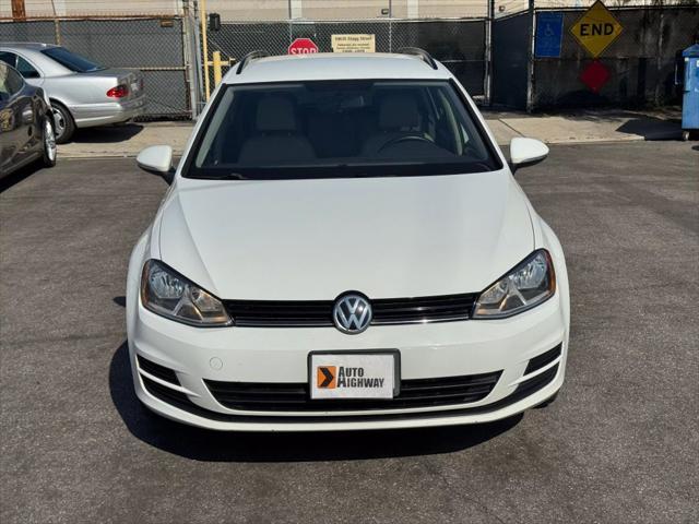 used 2015 Volkswagen Golf SportWagen car, priced at $7,890