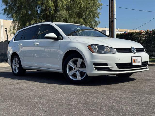 used 2015 Volkswagen Golf SportWagen car, priced at $7,890