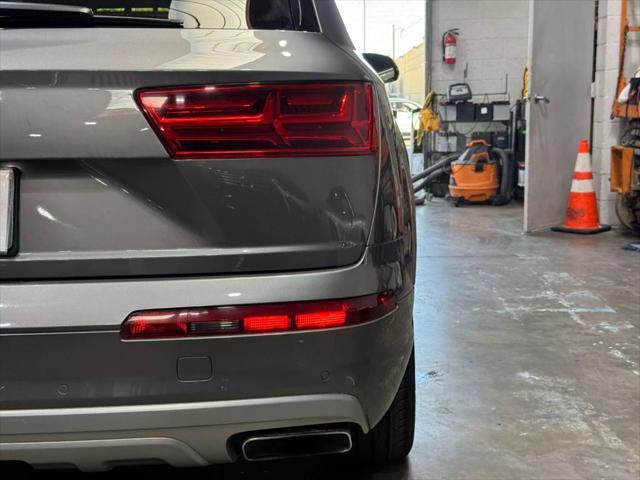used 2018 Audi Q7 car, priced at $21,990