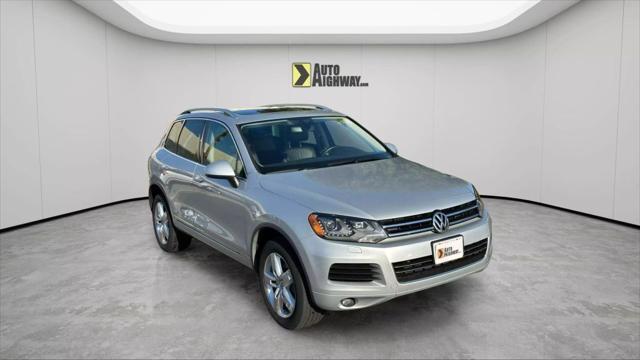 used 2014 Volkswagen Touareg car, priced at $8,990