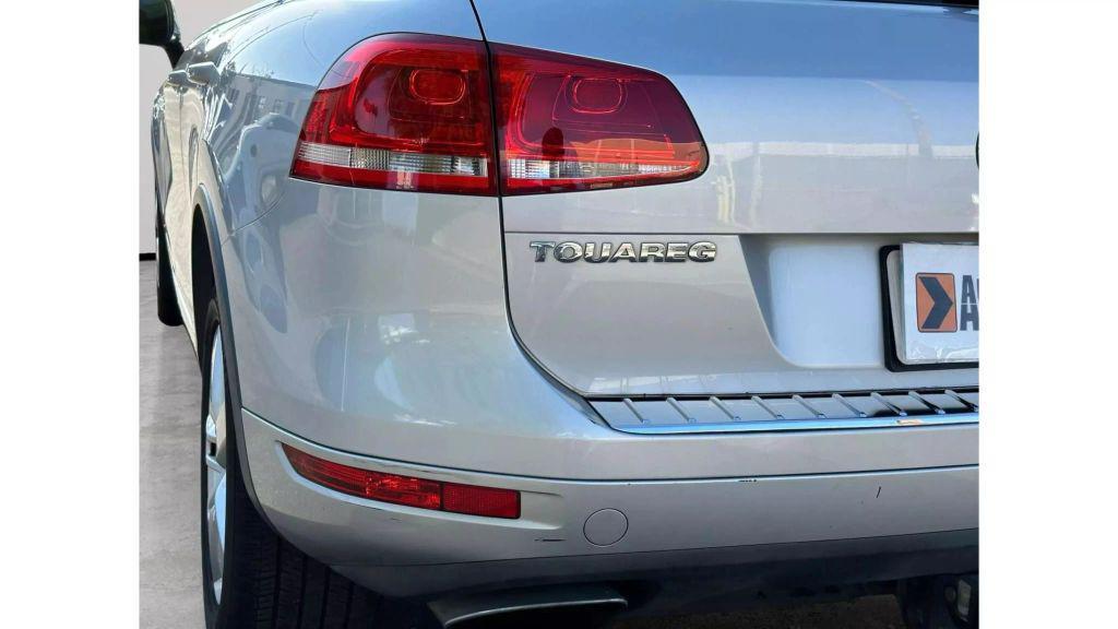 used 2014 Volkswagen Touareg car, priced at $8,490