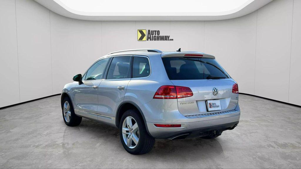 used 2014 Volkswagen Touareg car, priced at $8,490