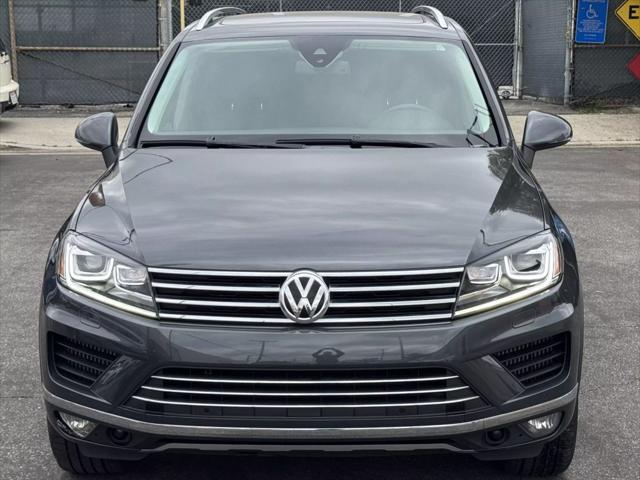used 2016 Volkswagen Touareg car, priced at $18,990