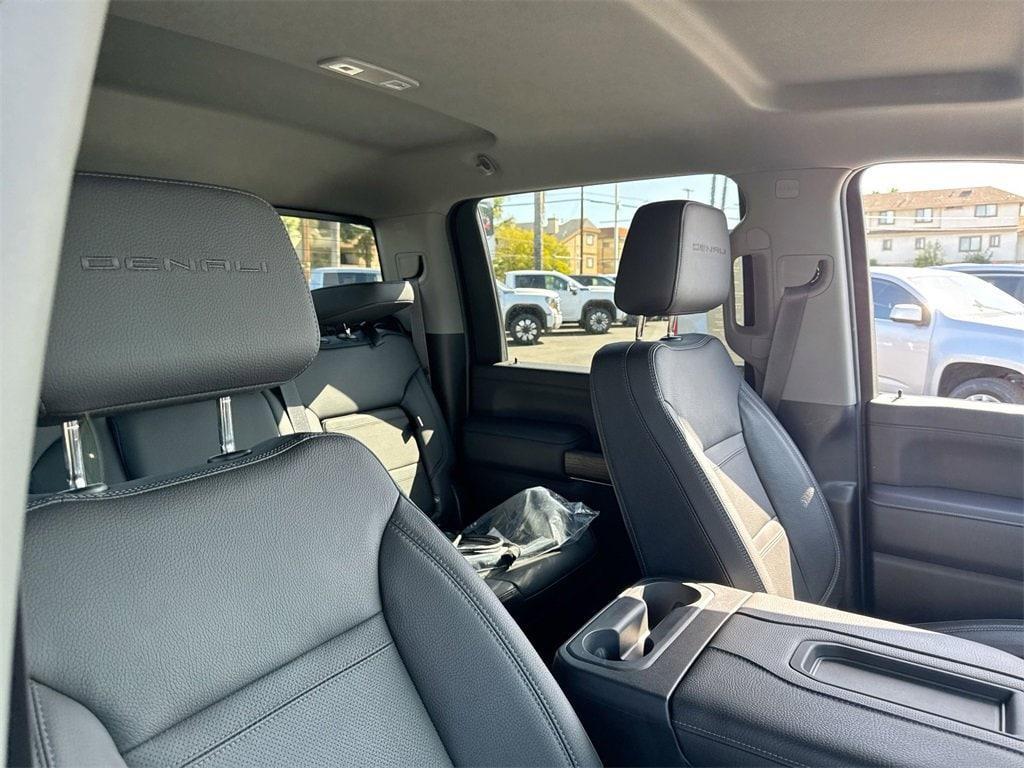 used 2022 GMC Sierra 2500 car, priced at $69,995