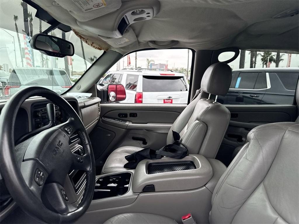 used 2004 GMC Sierra 2500 car, priced at $14,995