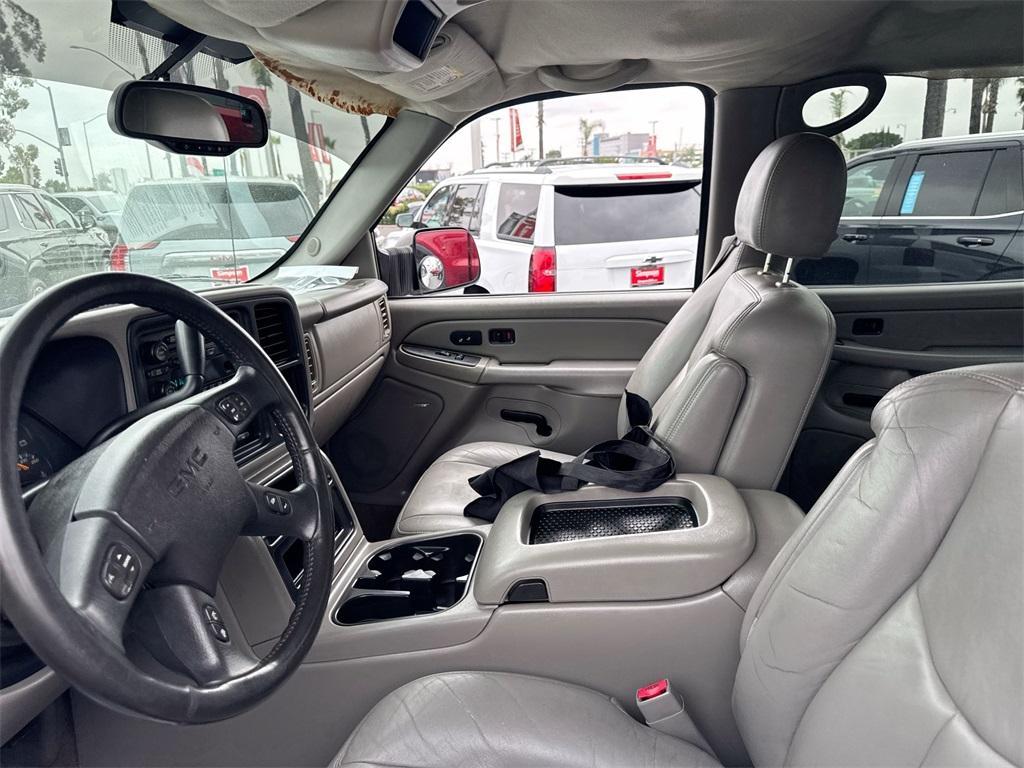 used 2004 GMC Sierra 2500 car, priced at $14,995