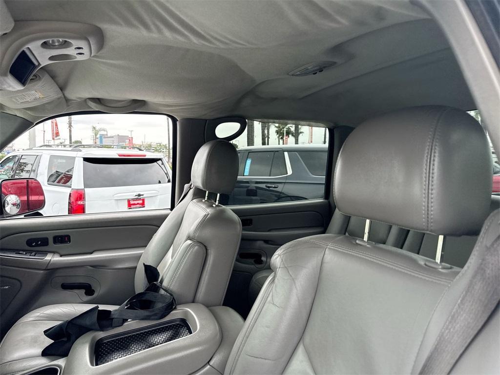 used 2004 GMC Sierra 2500 car, priced at $14,995