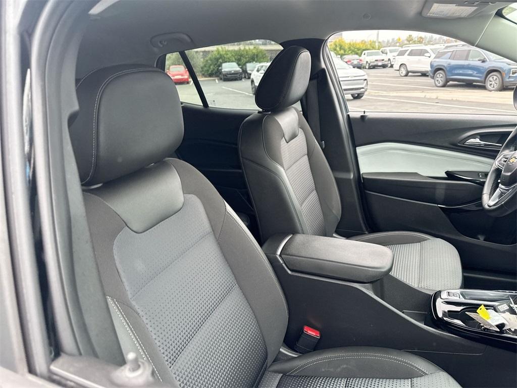 used 2024 Chevrolet Trax car
