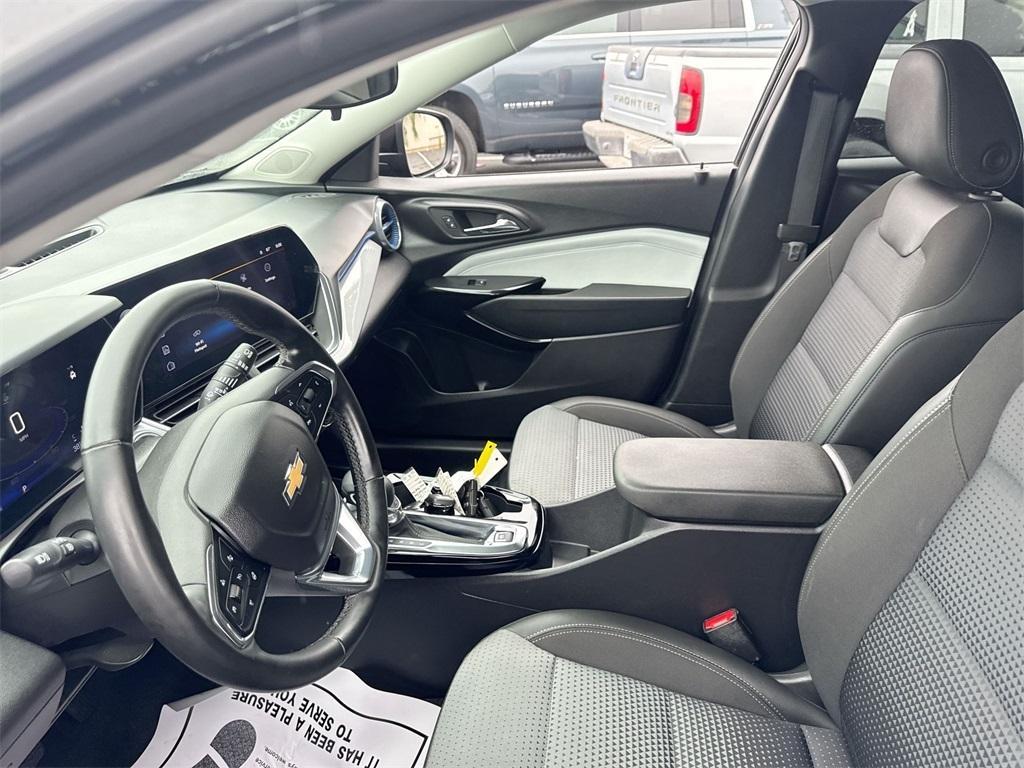 used 2024 Chevrolet Trax car