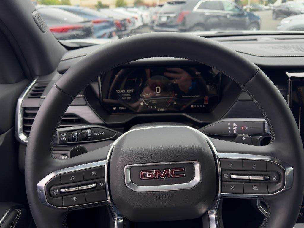 used 2025 GMC Acadia car, priced at $42,995