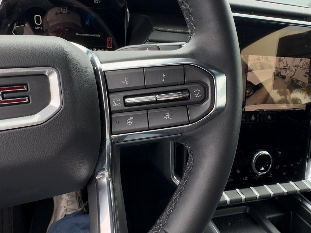 used 2025 GMC Acadia car, priced at $44,595
